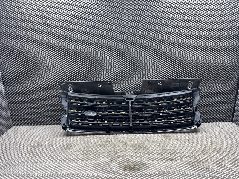 Решетка радиатора Land Rover Range Rover (L405, 2014г.)