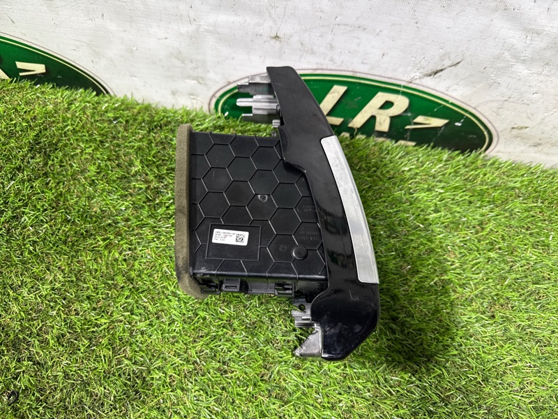 Дефлектор обдува салона Land Rover Range Rover (L405, 2020г.)