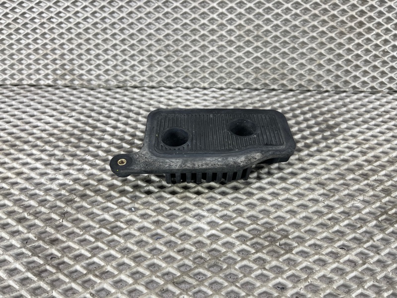 Опора домкрата Land Rover Range Rover Sport (L461, 2024г.)