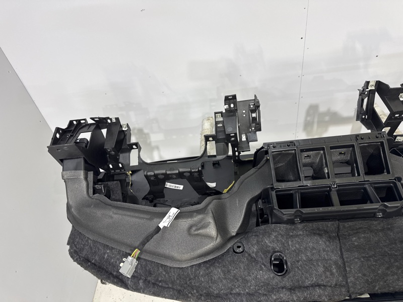 Торпедо Land Rover Range Rover Sport (L494, 2020г.)