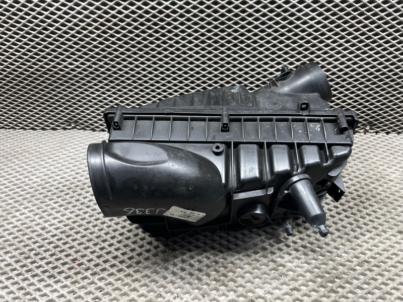 Корпус воздушного фильтра Land Rover Range Rover Sport (L320, 2011г.)