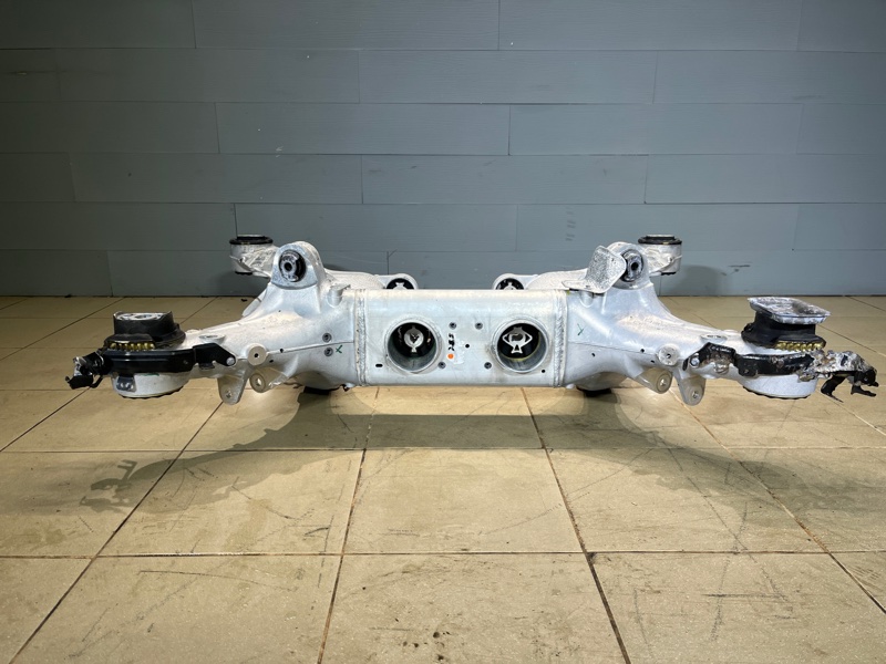 Подрамник Land Rover Range Rover Sport (L461, 2024г.)