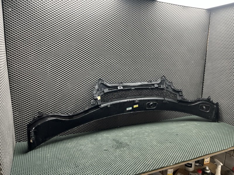Жабо Land Rover Range Rover (L405, 2016г.)