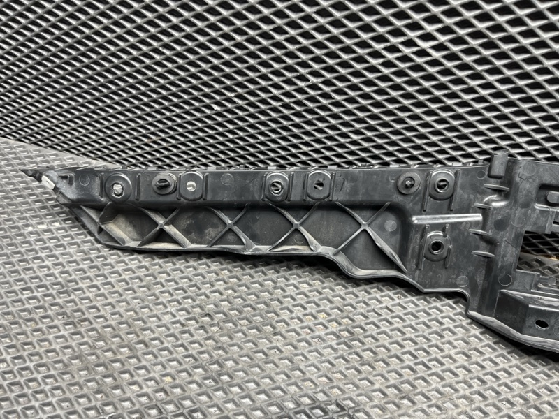 Кронштейн бампера Land Rover Range Rover Sport (L494, 2020г.)