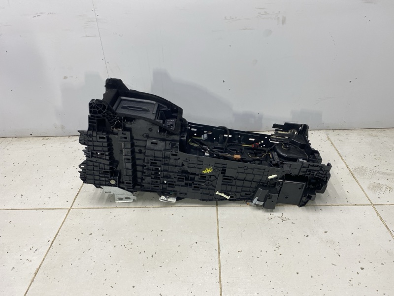 Консоль с холодильником Land Rover Range Rover (L405, 2016г.)