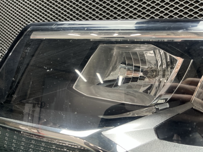 Фара Volkswagen Tiguan (MK2, 2018г.)