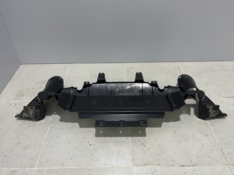 Тепловой экран глушителя Land Rover Discovery Sport (L550, 2017г.)