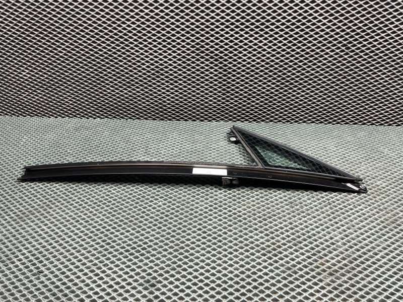 Стекло двери Land Rover Range Rover Sport (L461, 2025г.)
