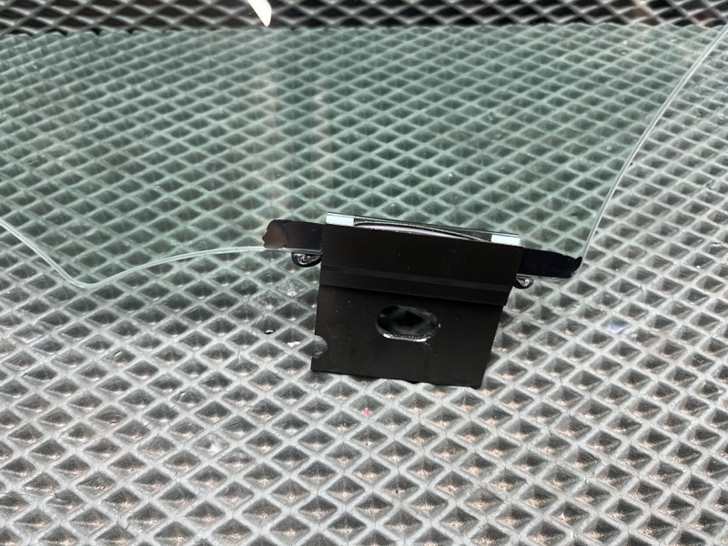 Стекло двери Land Rover Range Rover Sport (L461, 2025г.)