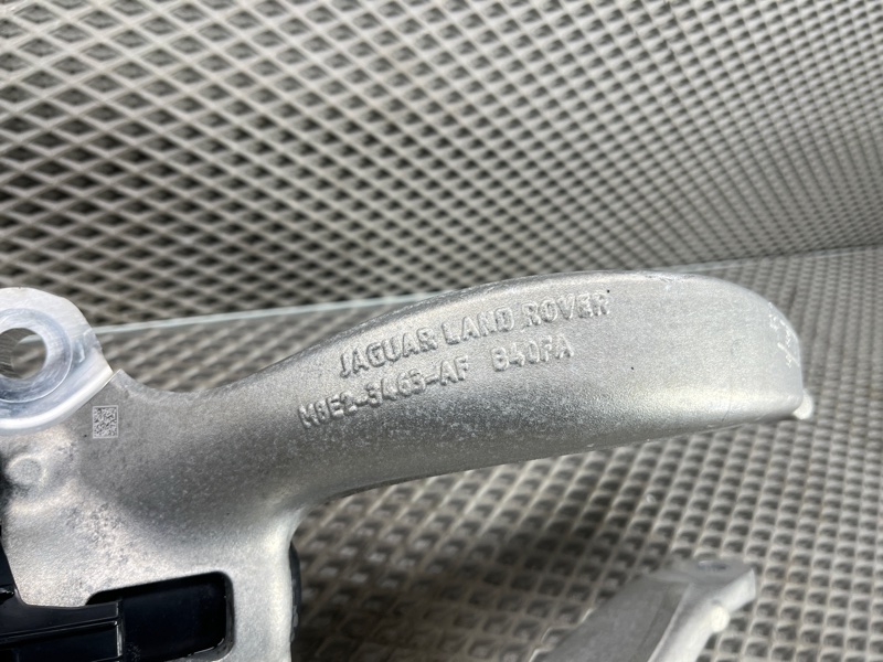 Пневмостойка Land Rover Range Rover Sport (L461, 2024г.)