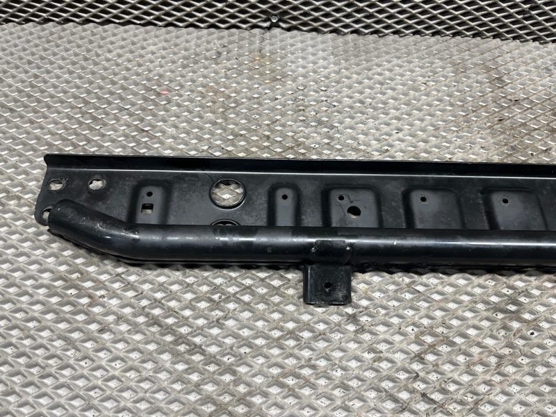 Балка под радиатор Land Rover Range Rover Evoque (L538, 2012г.)