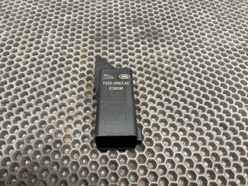 Реле накала свечей Land Rover Range Rover Sport (L494, 2017г.)