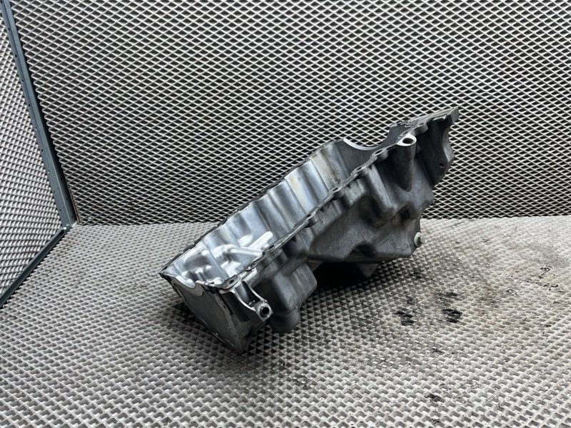 Поддон двигателя Land Rover Range Rover Sport (L494, 2017г.)