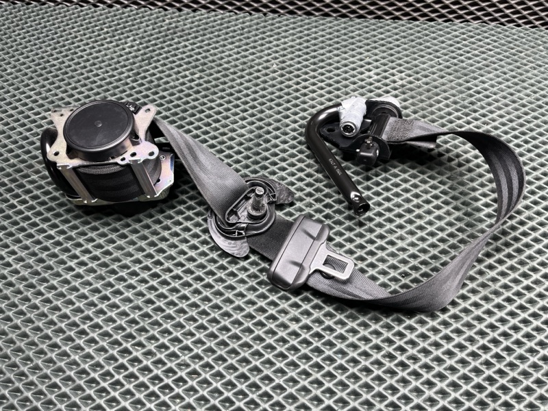 Ремень безопасности Land Rover Range Rover Sport (L461, 2025г.)