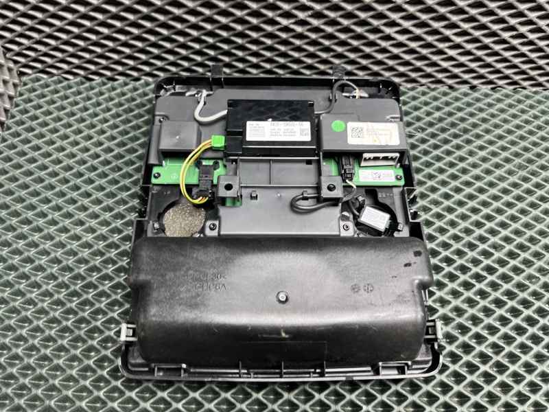 Плафон потолка Land Rover Discovery Sport (L550, 2016г.)