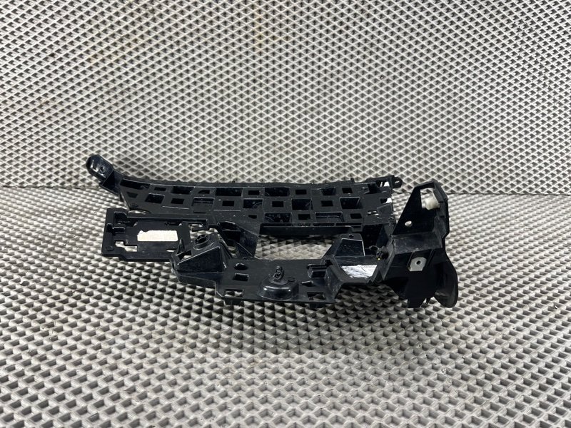 Кронштейн бампера Land Rover Range Rover Sport (L461, 2024г.)