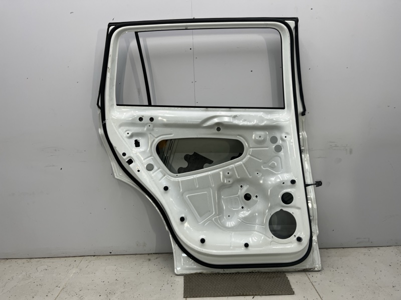 Дверь Volkswagen Tiguan (MBQ, 2023г.)