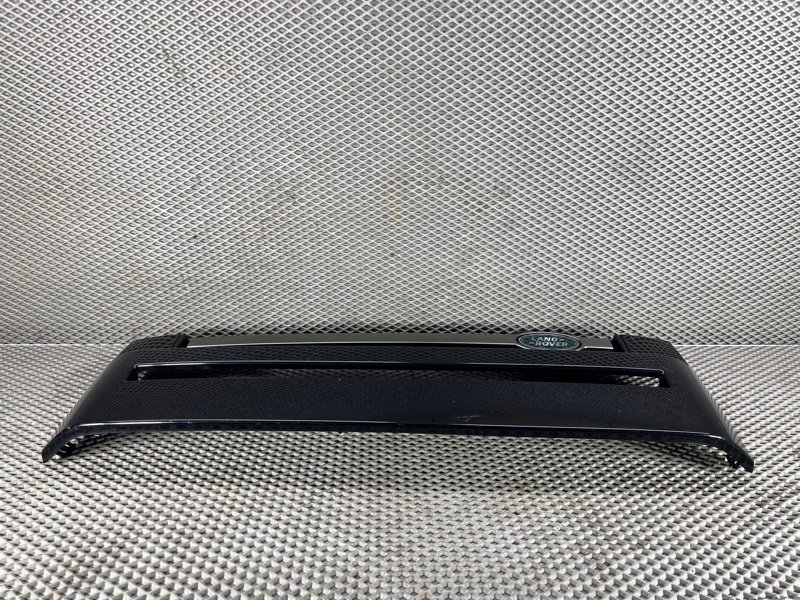 Решетка радиатора Land Rover Defender (L663, 2020г.)