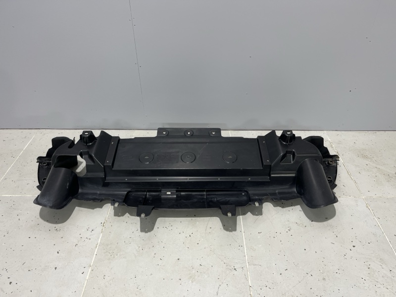 Тепловой экран глушителя Land Rover Discovery Sport (L550, 2017г.)