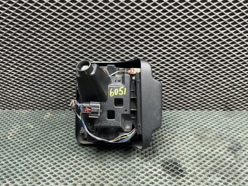 Фонарь Jeep Wrangler (JLUS74, 2020г.)