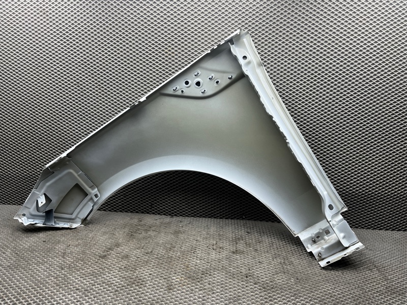 Крыло Land Rover Range Rover Sport (L461, 2023г.)