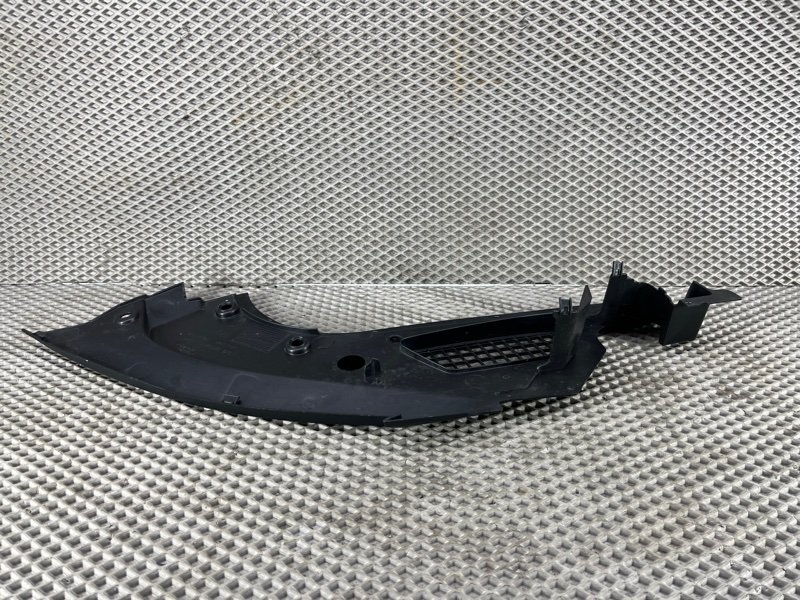 Пластик моторного отсека Land Rover Range Rover Sport (L461, 2024г.)