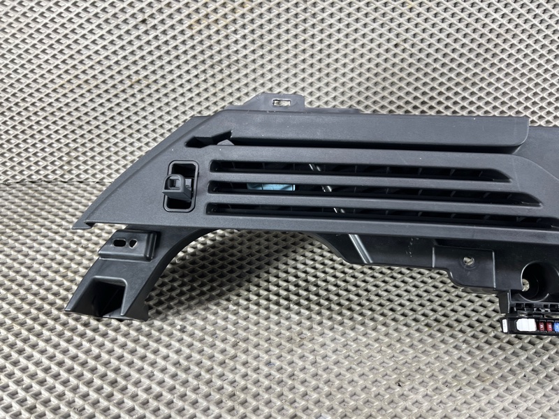 Обшивка багажника Land Rover Range Rover Sport (L461, 2024г.)