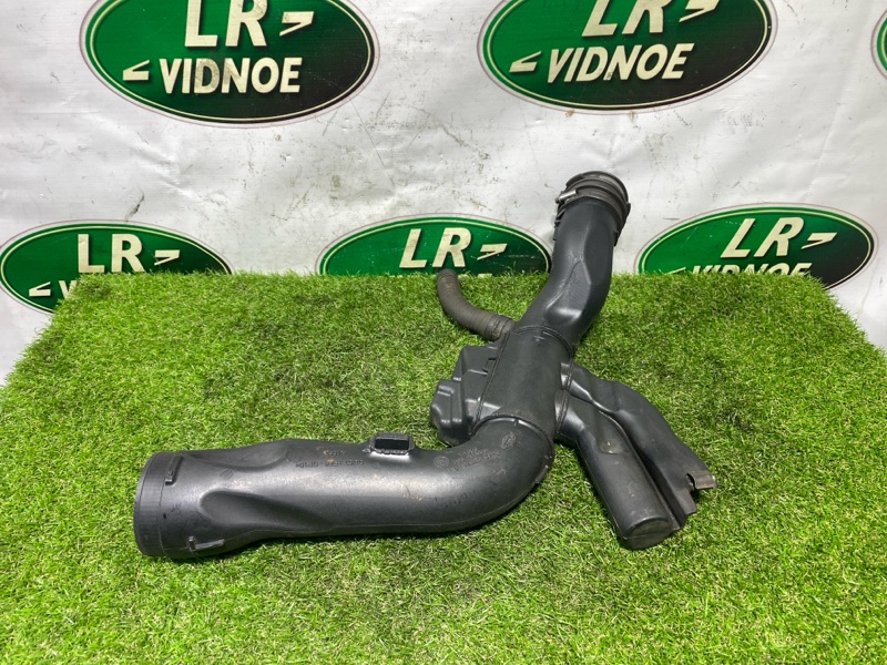 Патрубок впускной системы Land Rover Range Rover (L322, 2010г.)