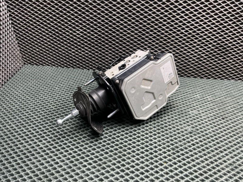 Блок ABS Land Rover Range Rover Sport (L461, 2025г.)