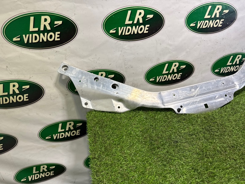 Распорка кузова Land Rover Range Rover Sport (L461, 2023г.)