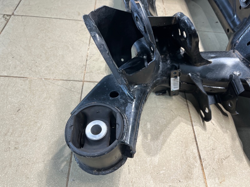 Подрамник Land Rover Range Rover Sport (L494, 2017г.)