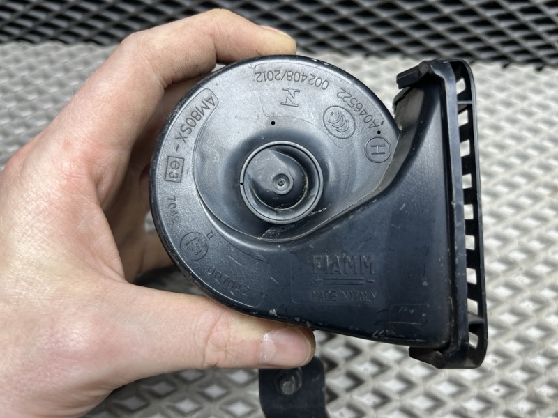 Звуковой сигнал Land Rover Range Rover Velar (L560, 2020г.)