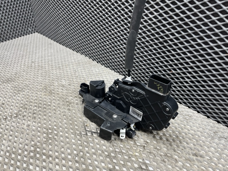 Замок двери Land Rover Range Rover Evoque (L538, 2017г.)