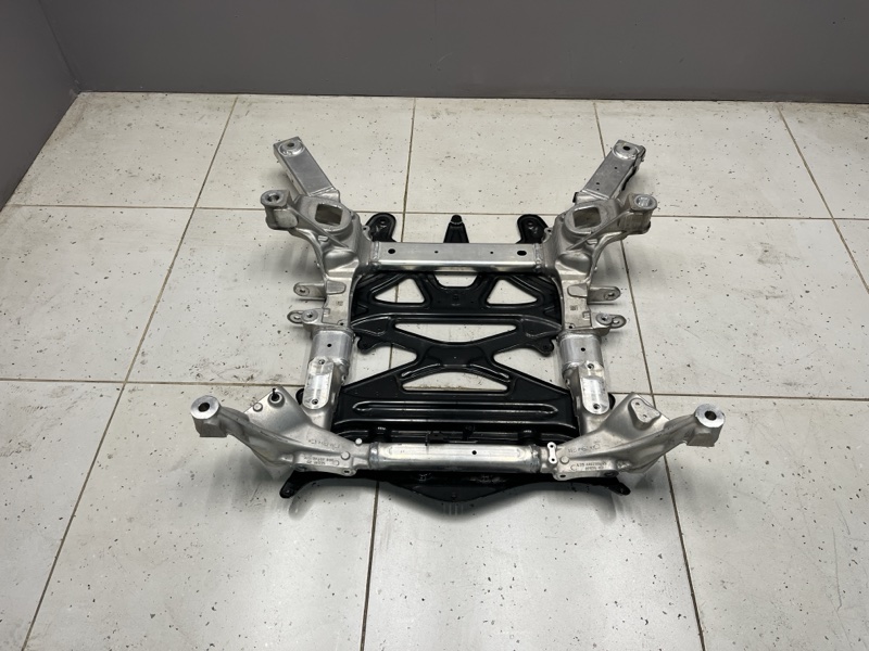 Подрамник Land Rover Range Rover Sport (L461, 2025г.)