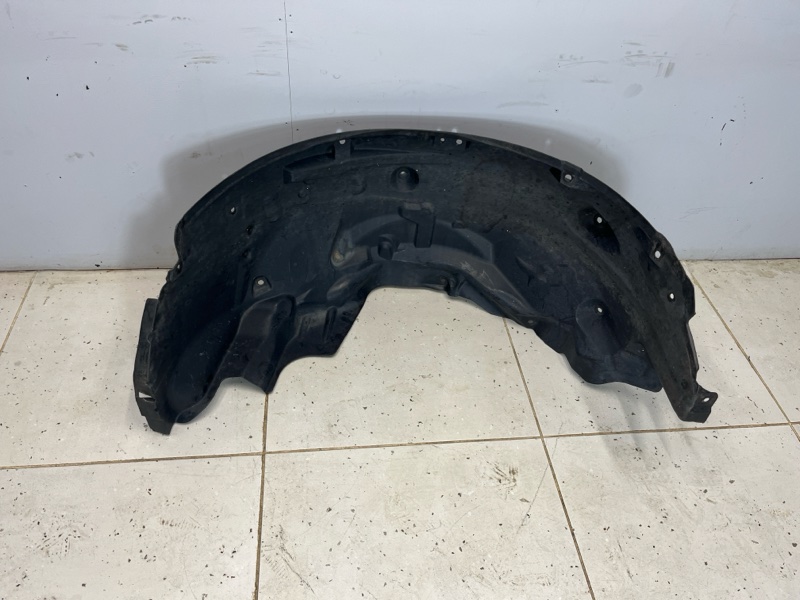 Подкрылок Land Rover Discovery 4 (L319, 2015г.)