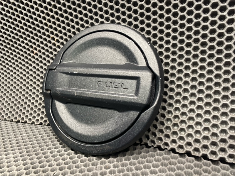 Лючок топливного бака Jeep Wrangler (JL, 2025г.)