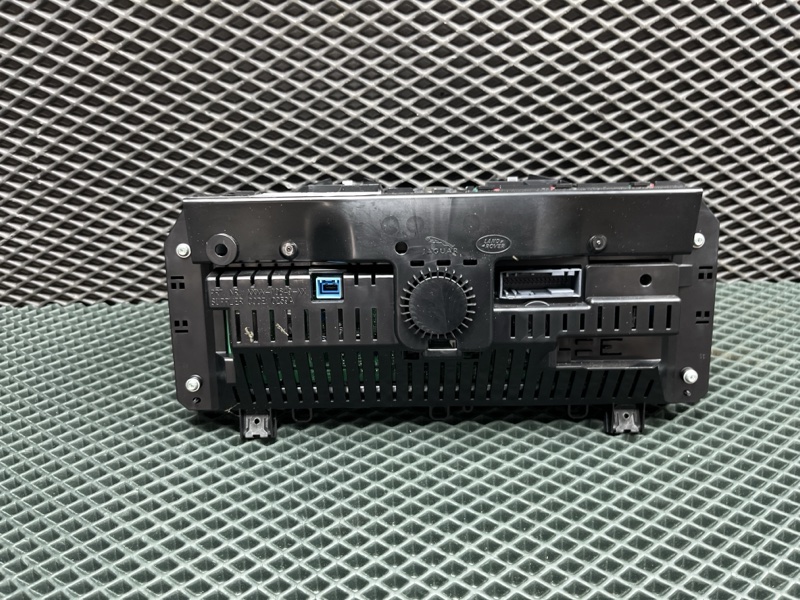 Панель приборов (щиток) Land Rover Range Rover (L405, 2016г.)