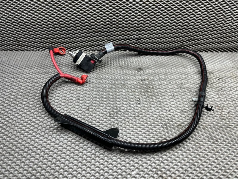 Плюсовой провод аккумулятора Land Rover Range Rover Sport (L320, 2012г.)
