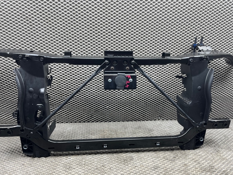Передняя панель (телевизор) Jeep Wrangler (JL, 2025г.)