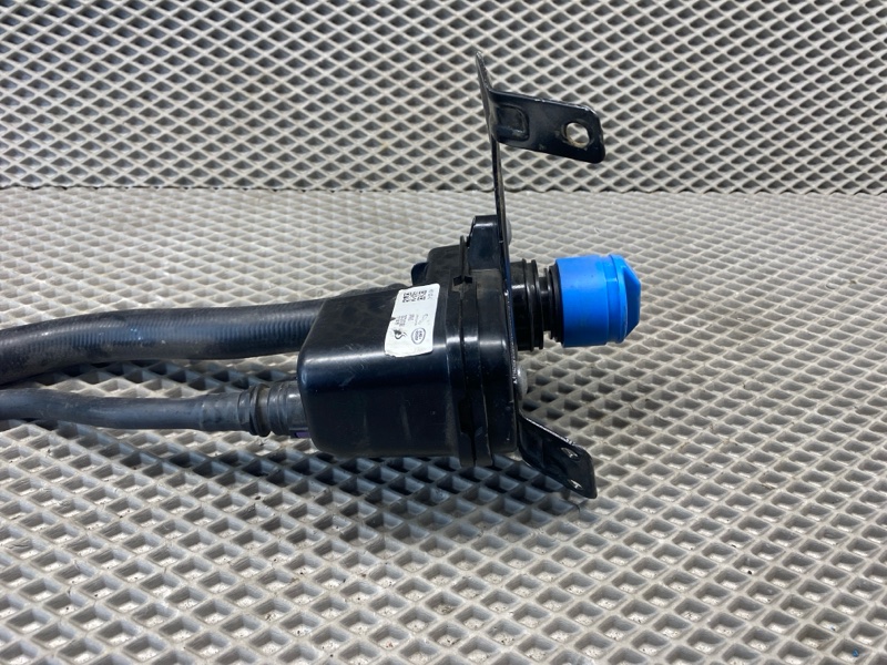 Горловина бака AdBlue (мочевины) Land Rover Range Rover Sport (L461, 2023г.)