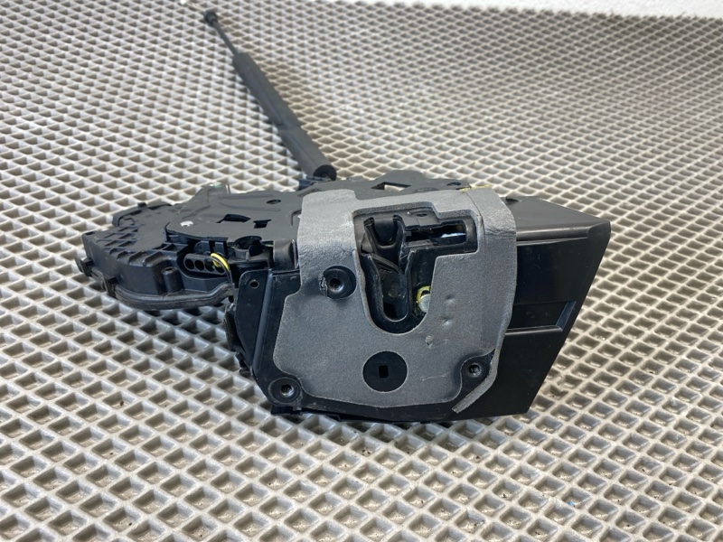 Замок двери Land Rover Range Rover Sport (L494, 2014г.)
