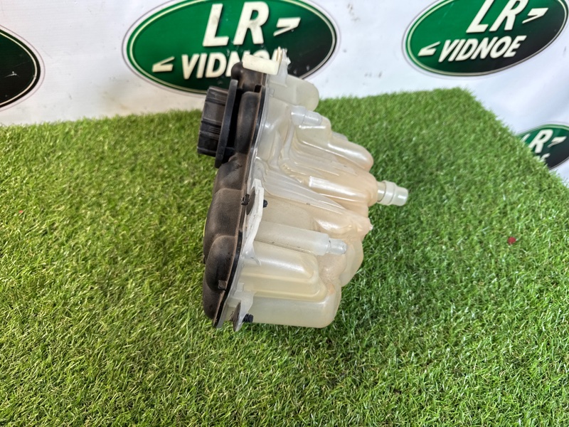 Бачок расширительный Land Rover Range Rover Velar (L560, 2020г.)