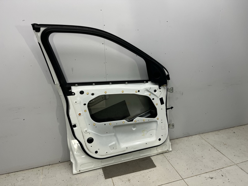 Дверь Land Rover Discovery Sport (L550, 2016г.)