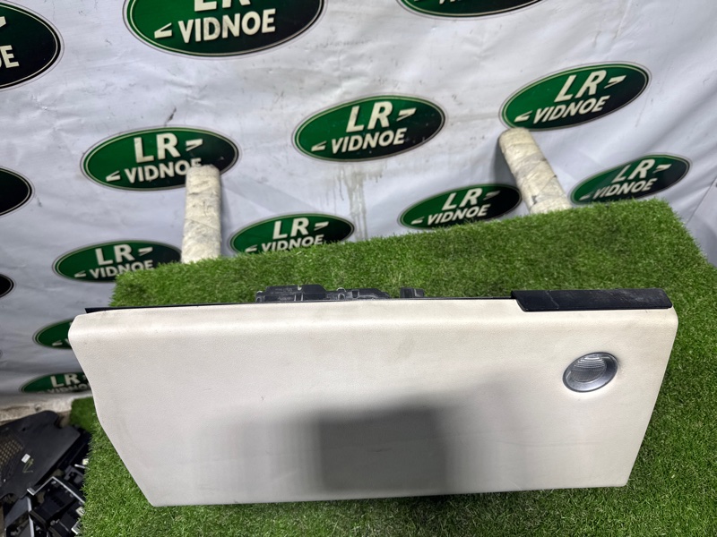 Бардачок Land Rover Range Rover (L322, 2010г.)