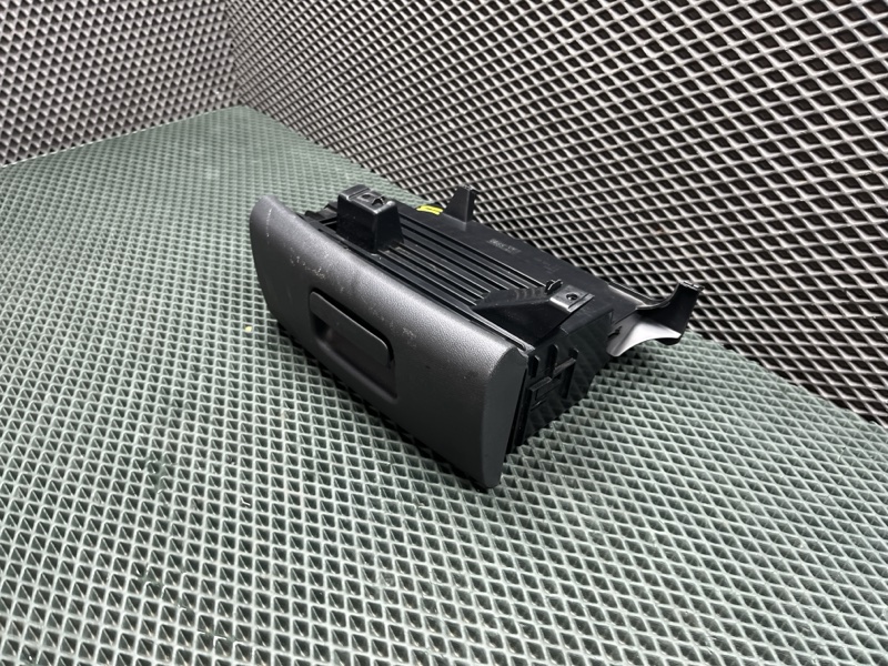 Вещевой отсек Volkswagen Tiguan (AllSpace, 2022г.)
