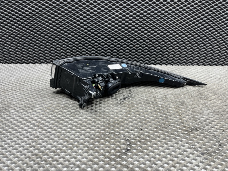 Фонарь Land Rover Range Rover Evoque (L551, 2020г.)