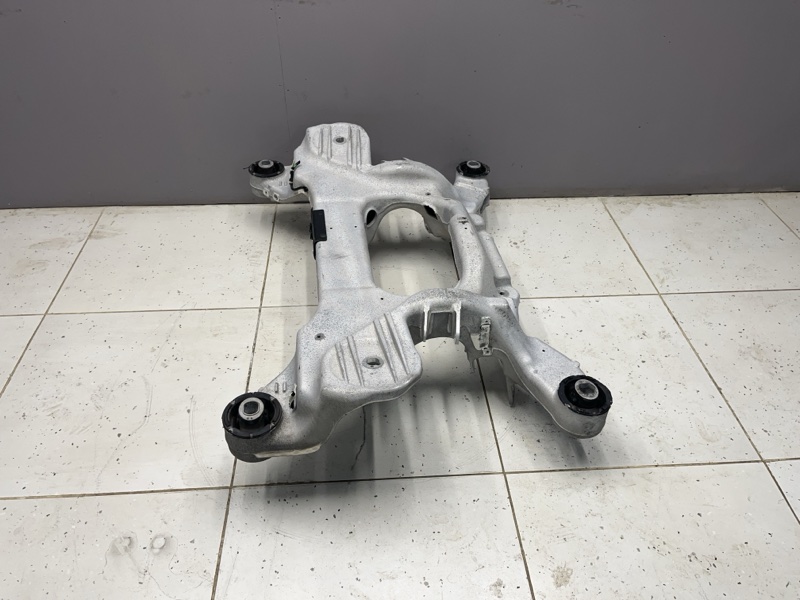 Подрамник Land Rover Range Rover Sport (L494, 2021г.)