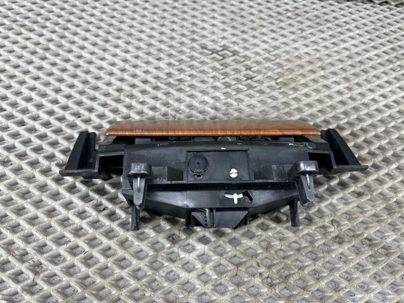 Пепельница Land Rover Discovery 4 (L319, 2015г.)