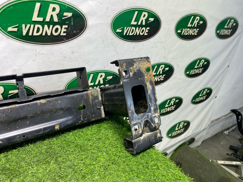 Усилитель бампера Land Rover Range Rover (L405, 2017г.)