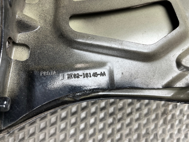 Крыло Land Rover Range Rover Sport (L494, 2017г.)